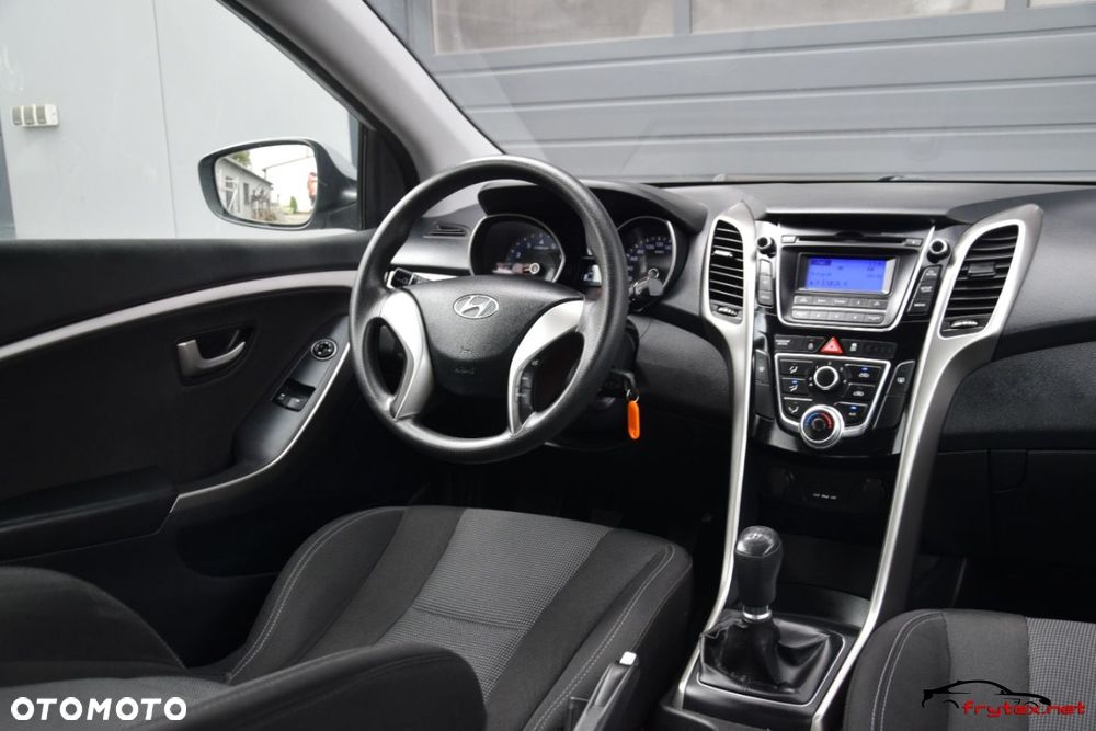 Hyundai i30 - 25