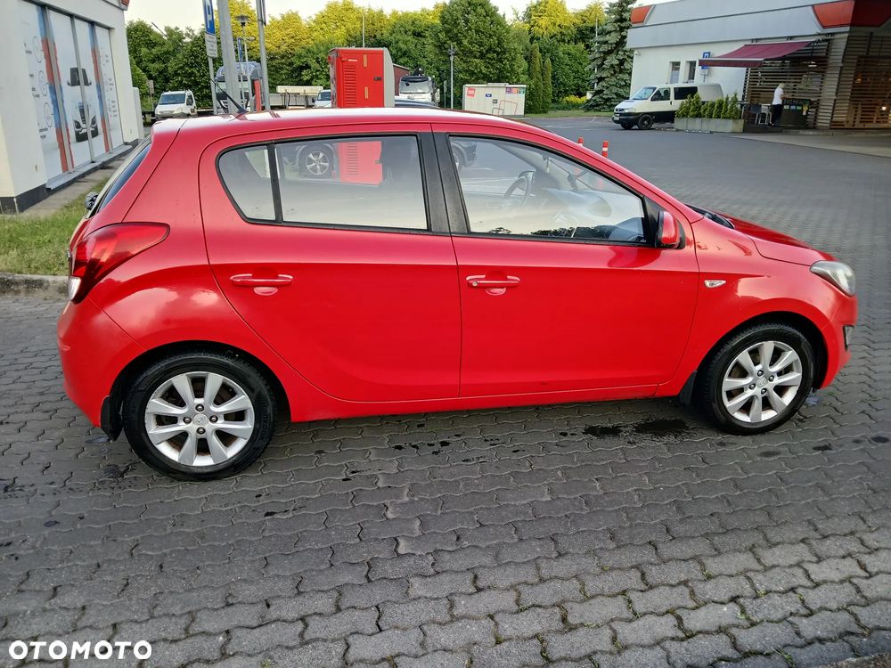 Hyundai i20 - 8