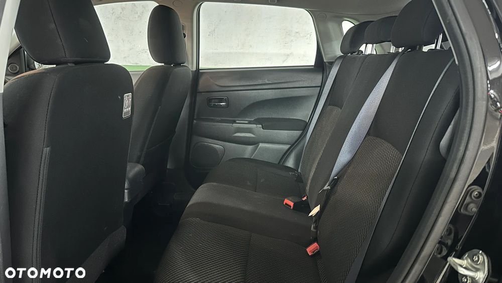 Mitsubishi ASX 1.6 Invite - 13