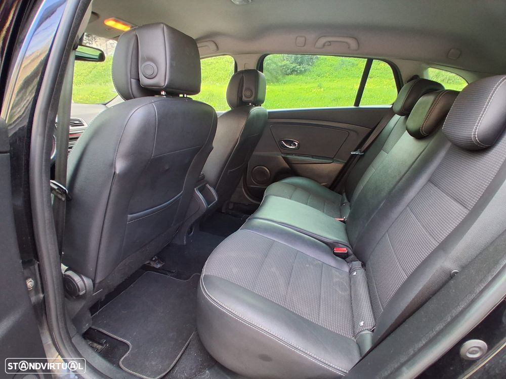 Renault Mégane Sport Tourer 1.5 dCi GT Line SS - 26