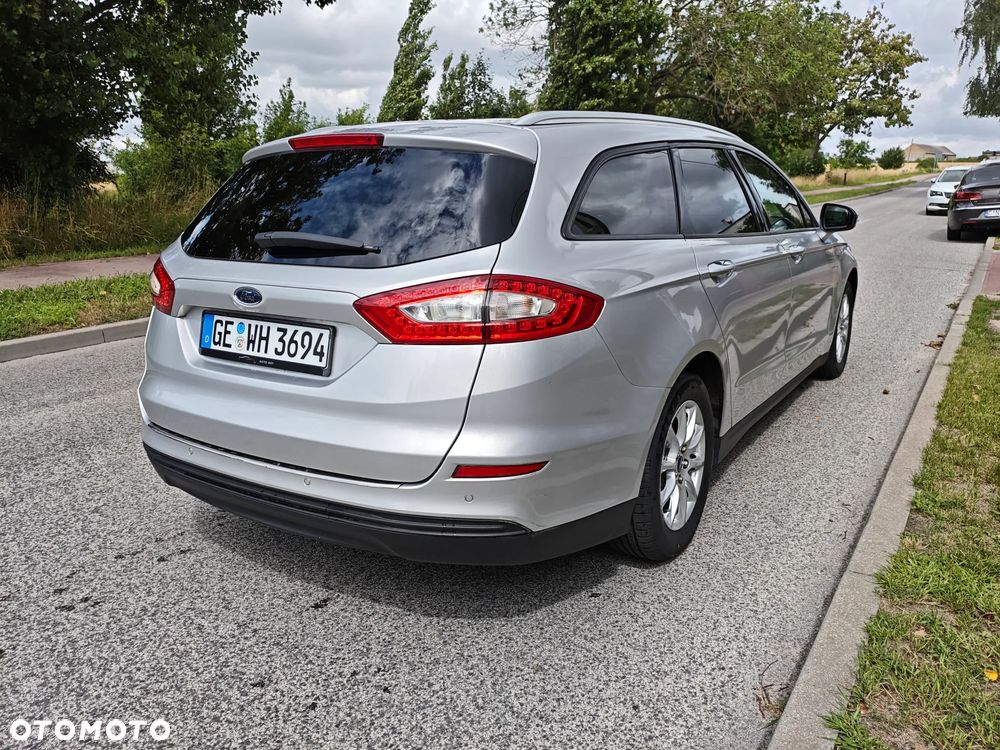 Ford Mondeo 2.0 TDCi STart-Stopp PowerShift-Aut Titanium - 4