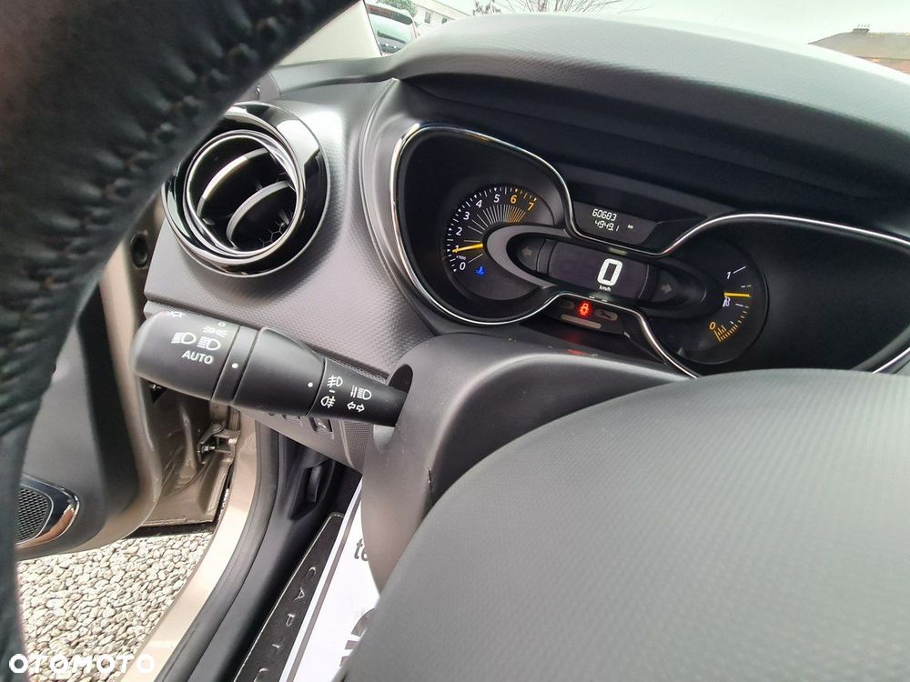 Renault Captur 0.9 Energy TCe Intens EU6 - 19