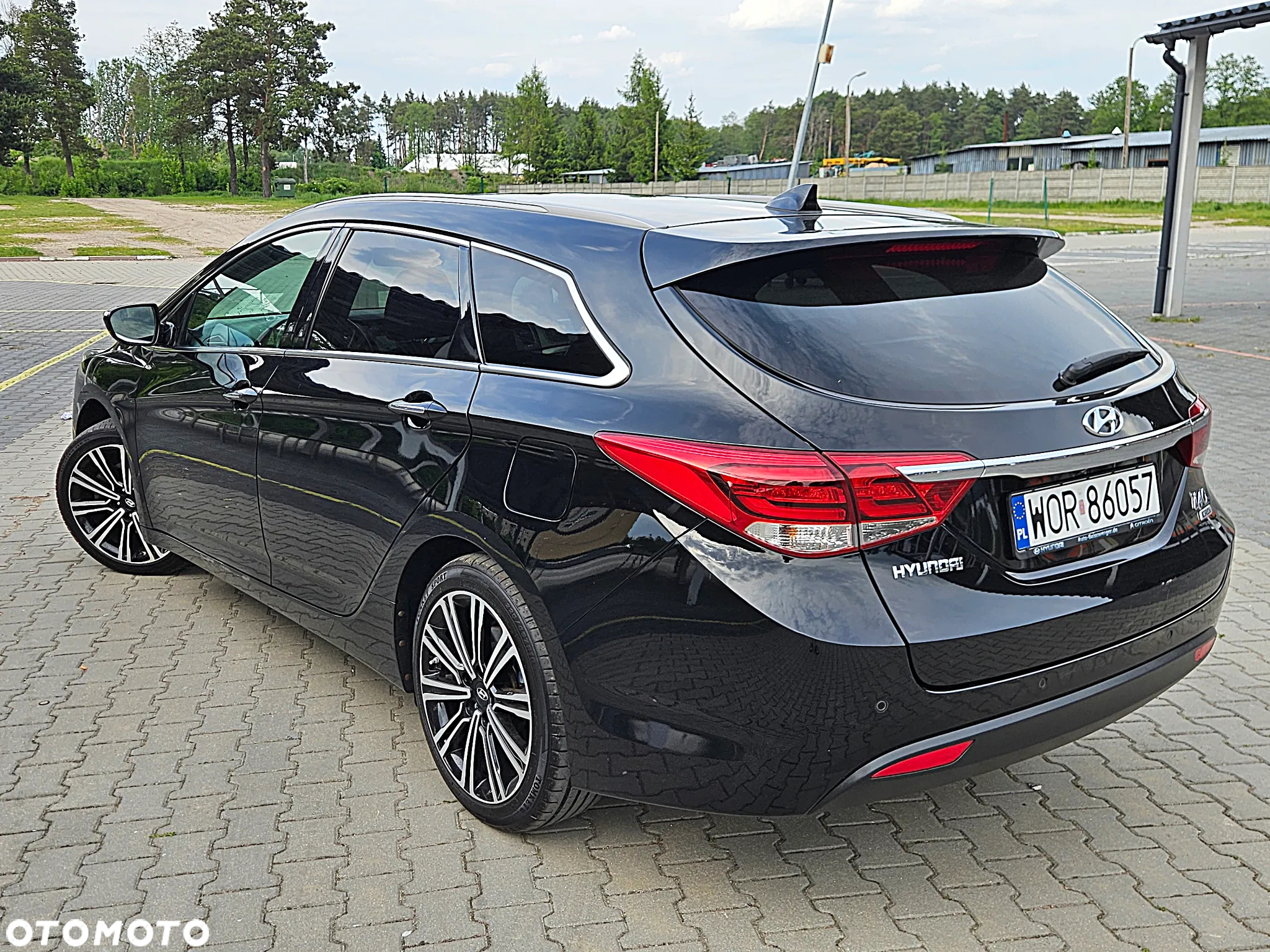 Hyundai i40 Kombi 1.7 CRDi Premium - 22
