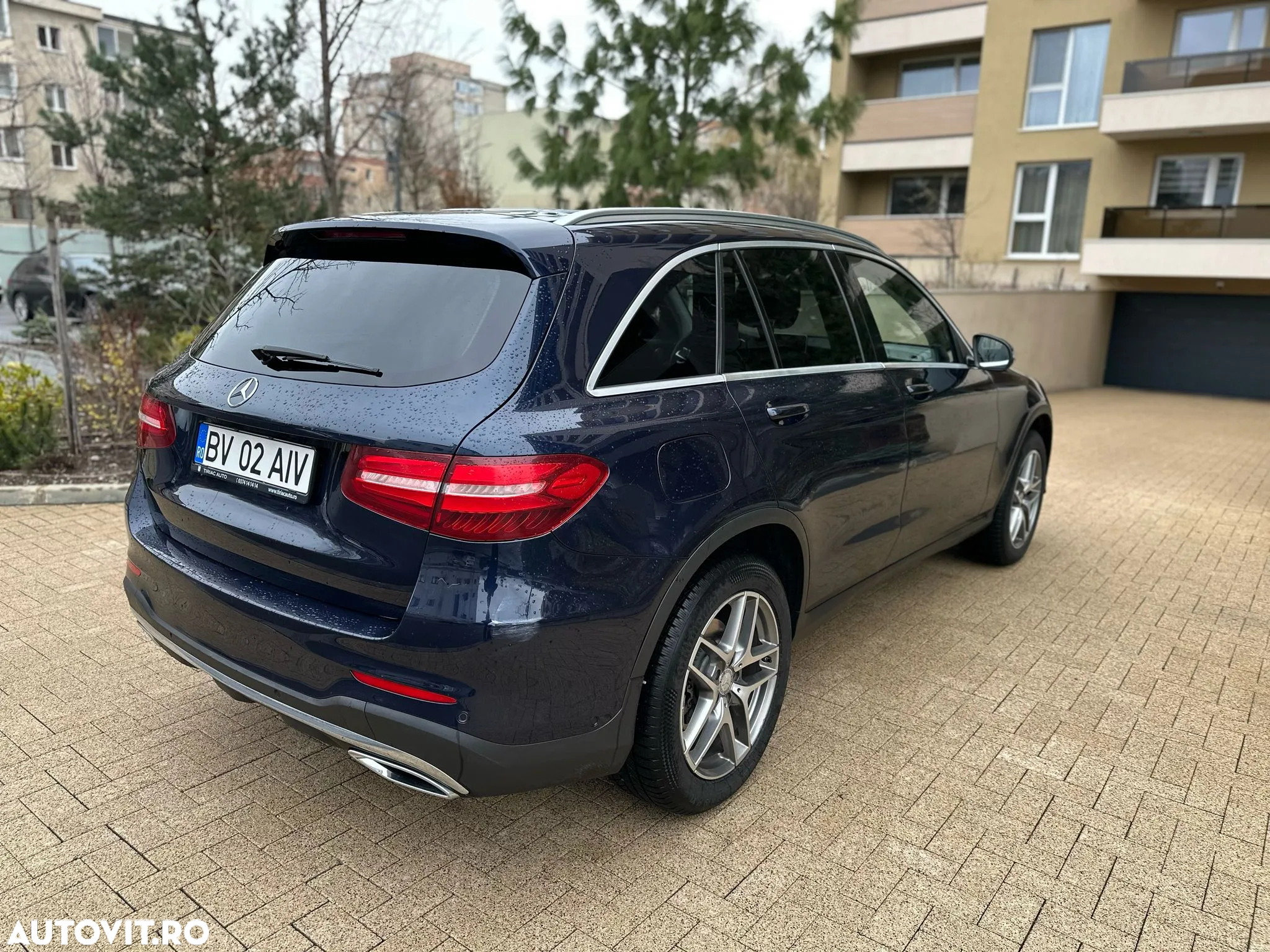 Mercedes-Benz GLC 250 d 4MATIC - 11
