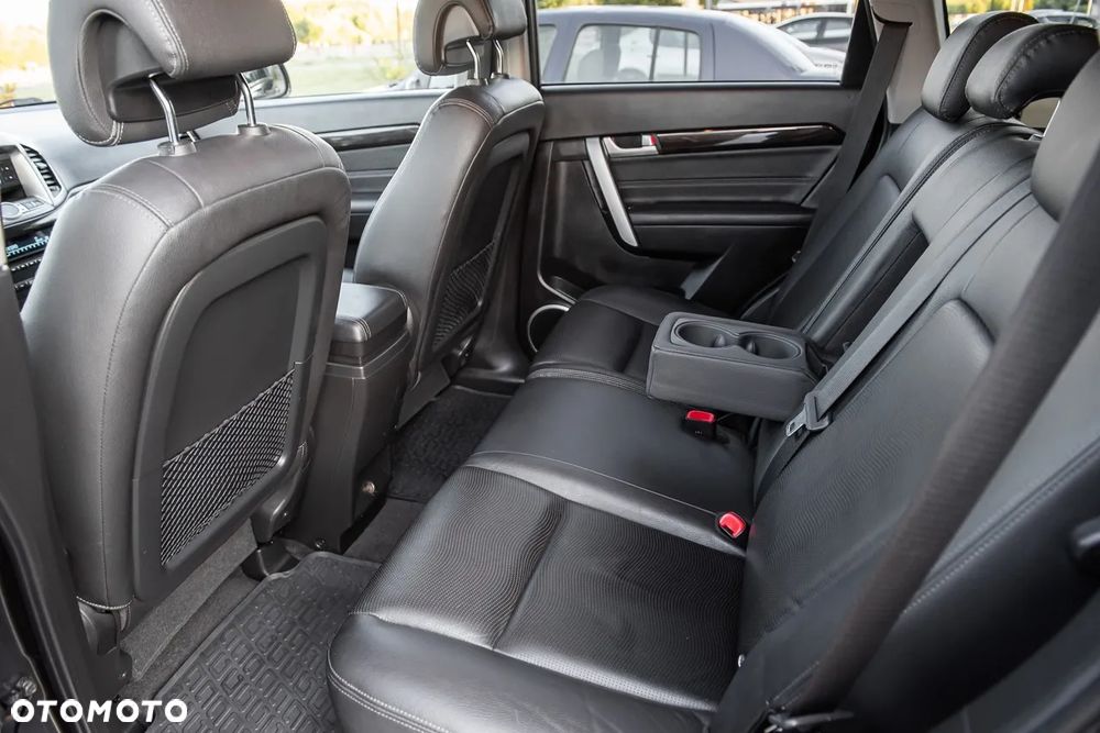 Chevrolet Captiva - 25