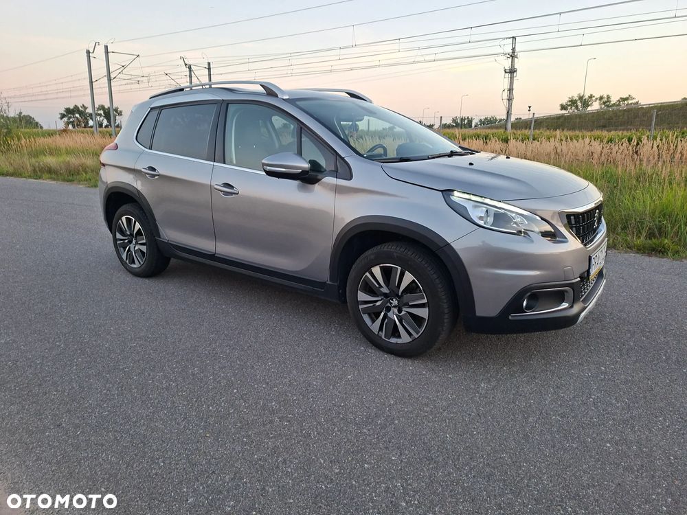 Peugeot 2008 1.2 PureTech Active S&S - 9