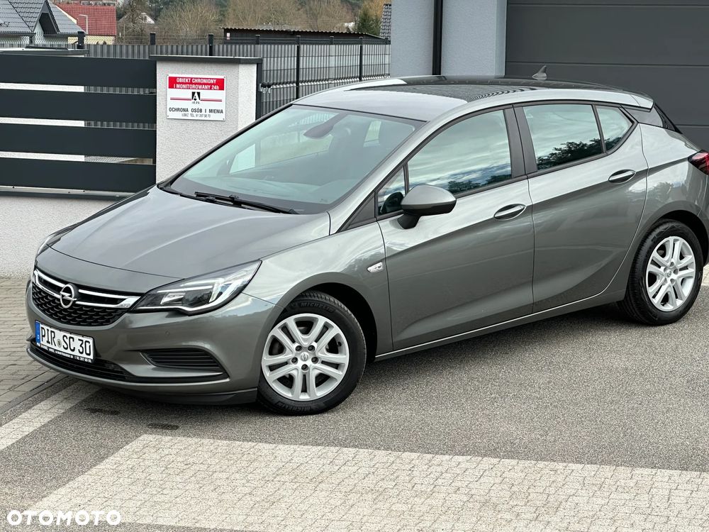 Opel Astra 1.6 CDTI Active - 10