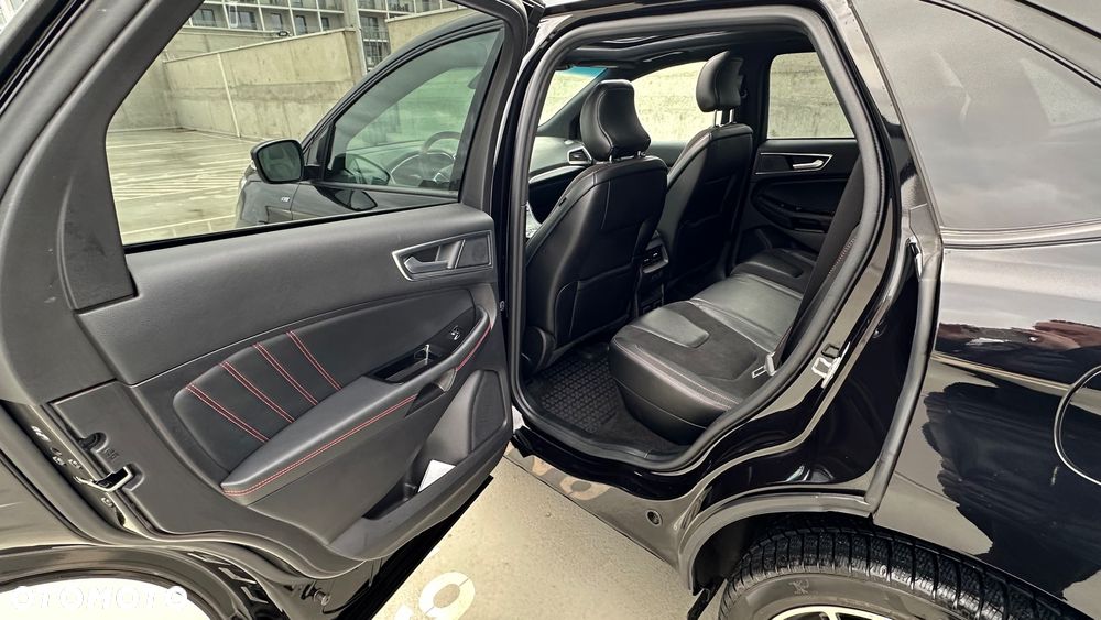 Ford Edge 2.0 EcoBlue Twin-Turbo 4WD ST-Line - 12