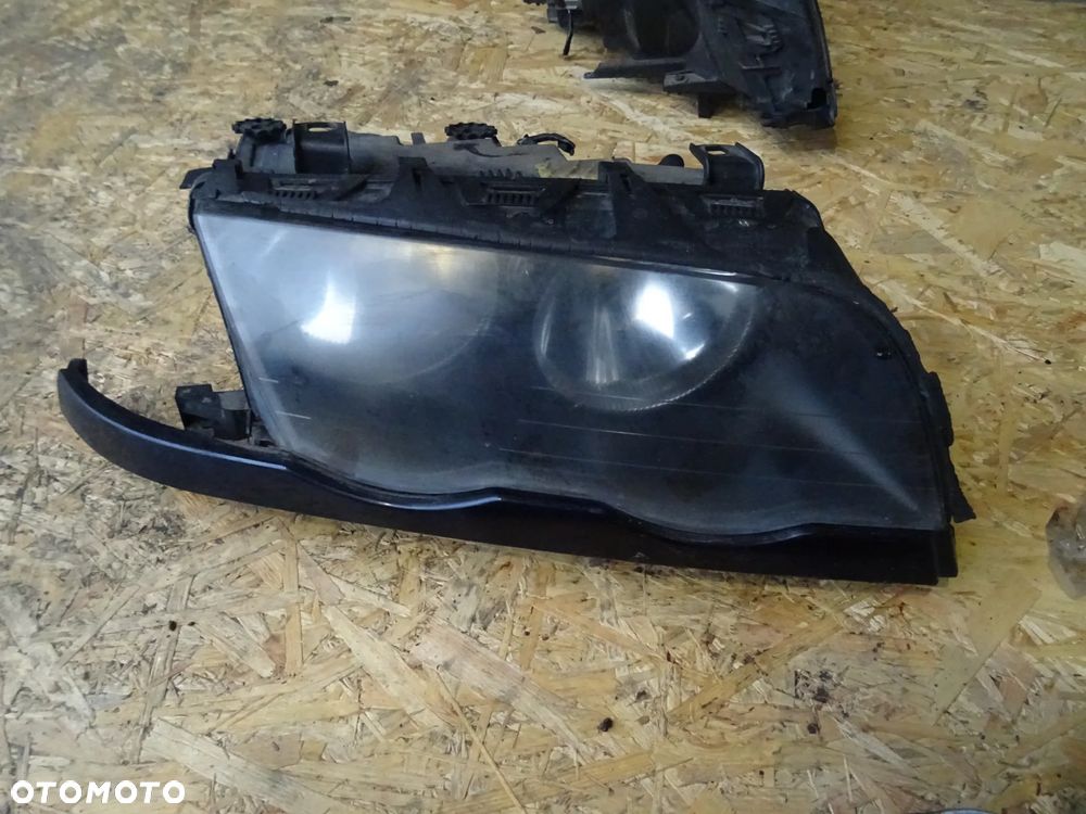 Lampa Xenon BMW E46 Prawy Przód 0301089202 - 2