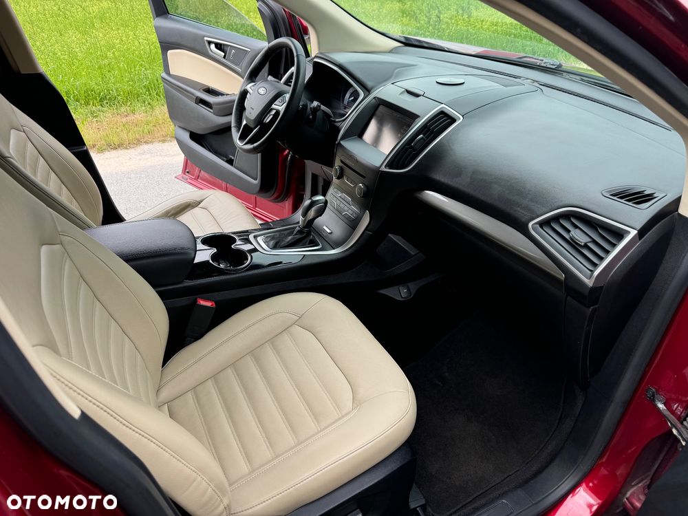Ford Edge - 18