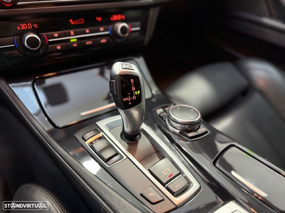 BMW 525 d Line Luxury Auto - 14