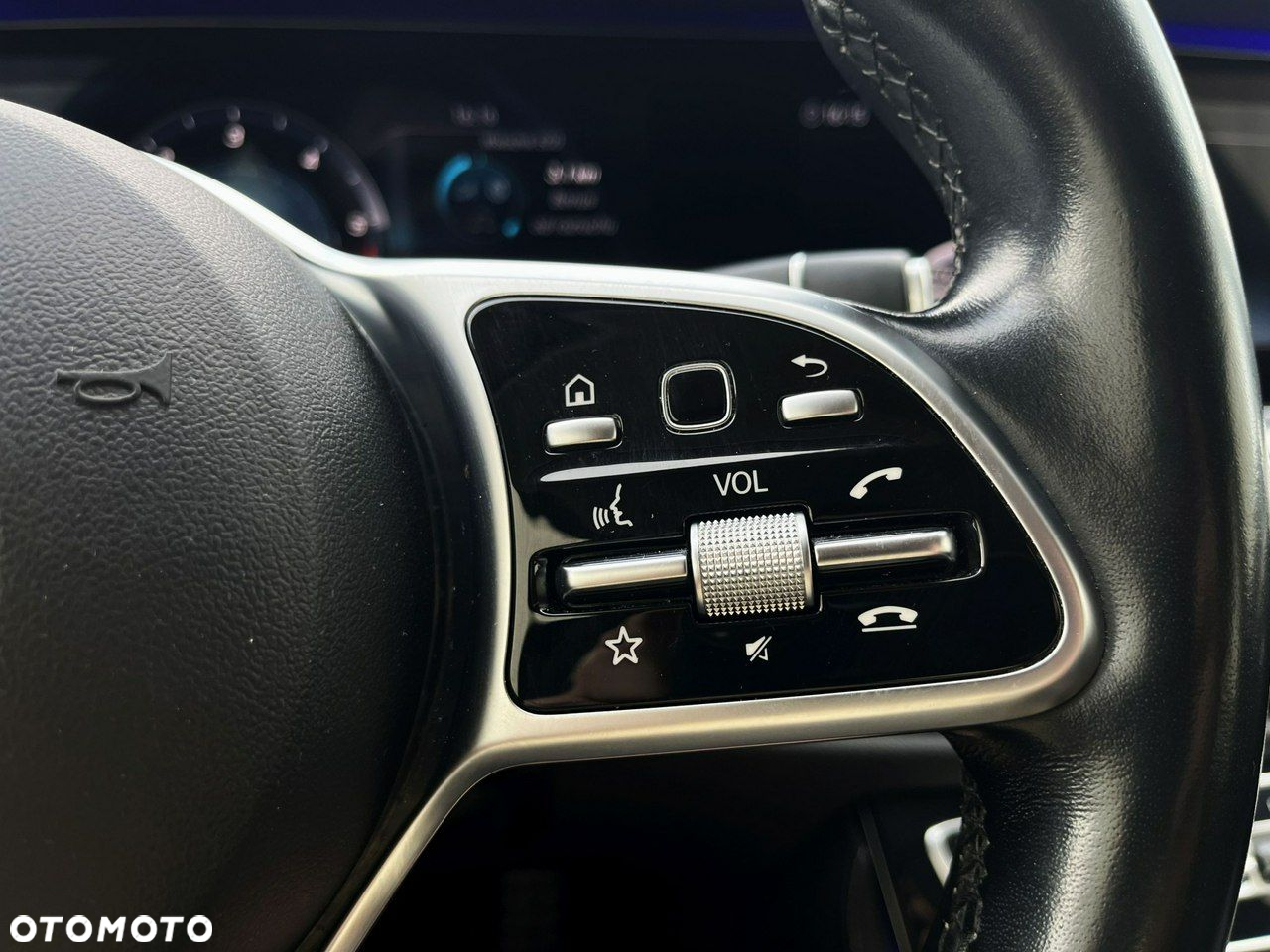 Mercedes-Benz Klasa E 220 d Avantgarde - 16