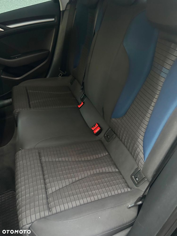 Audi A3 Sportback - 17
