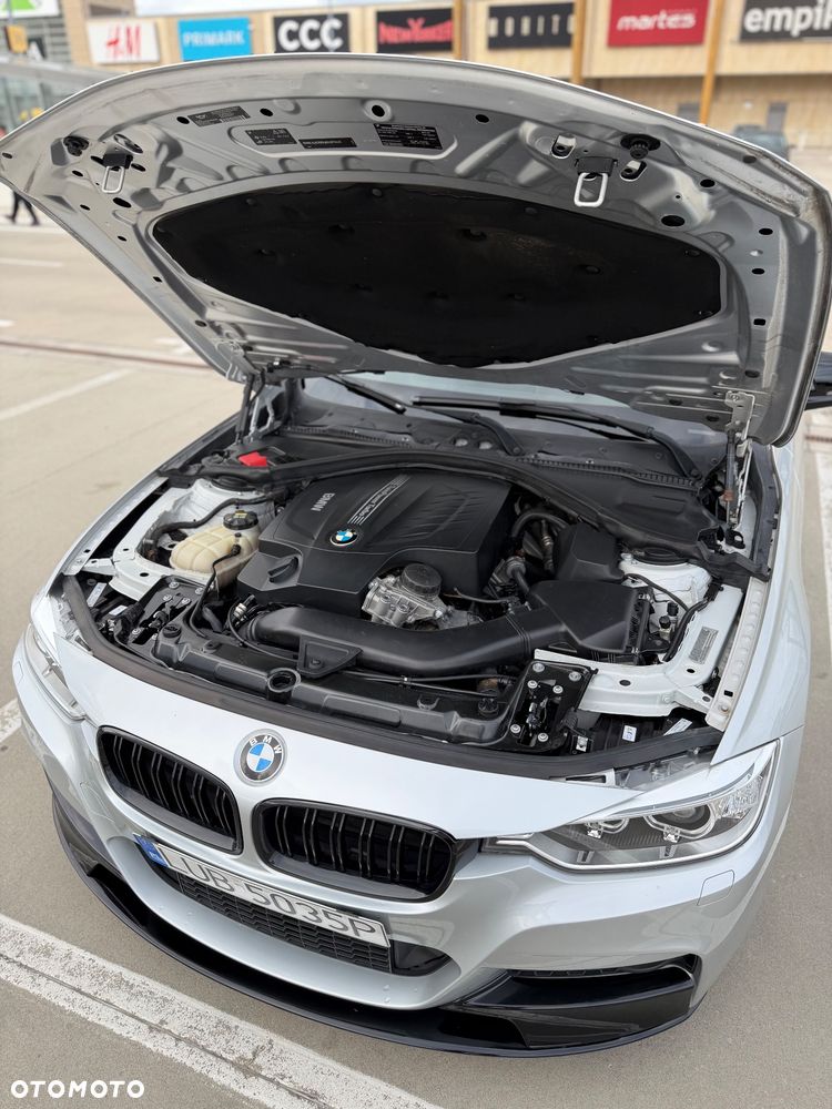 BMW Seria 3 335i - 19
