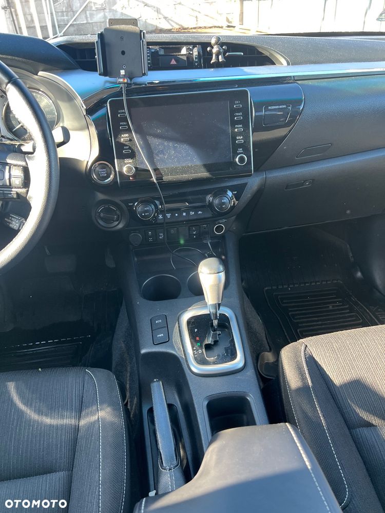 Toyota Hilux 2.8 D-4D Double Cab SR5+ 4x4 - 16