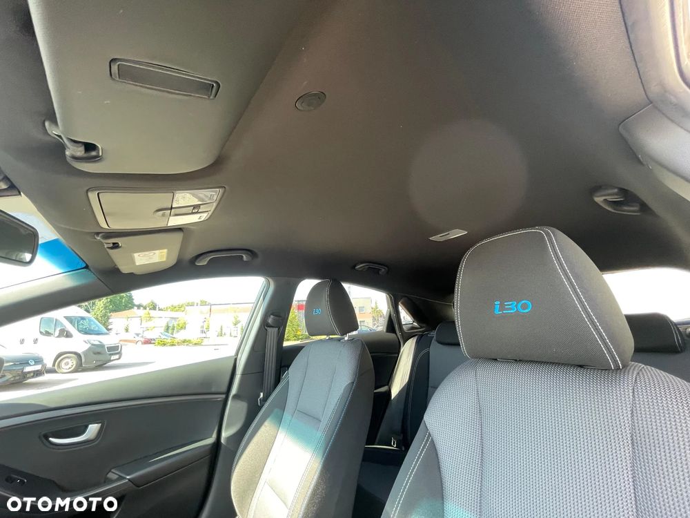 Hyundai i30 1.4 Passion - 14