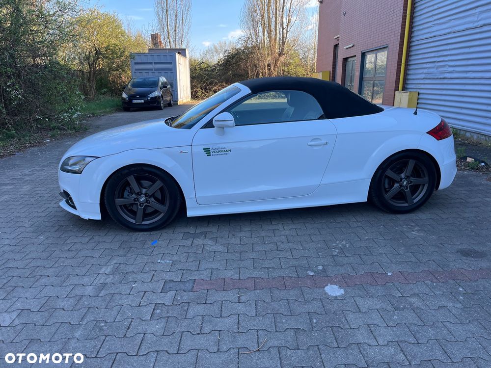Audi TT Roadster 2.0 TFSI S tronic quattro - 4