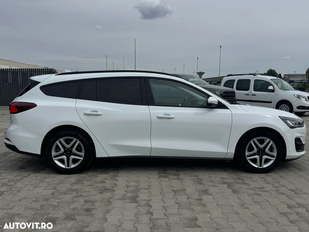 Ford Focus 1.5 EcoBlue Active - 8