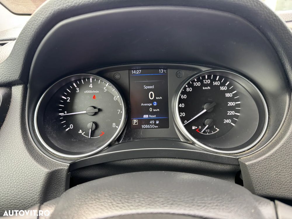 Nissan Qashqai - 11