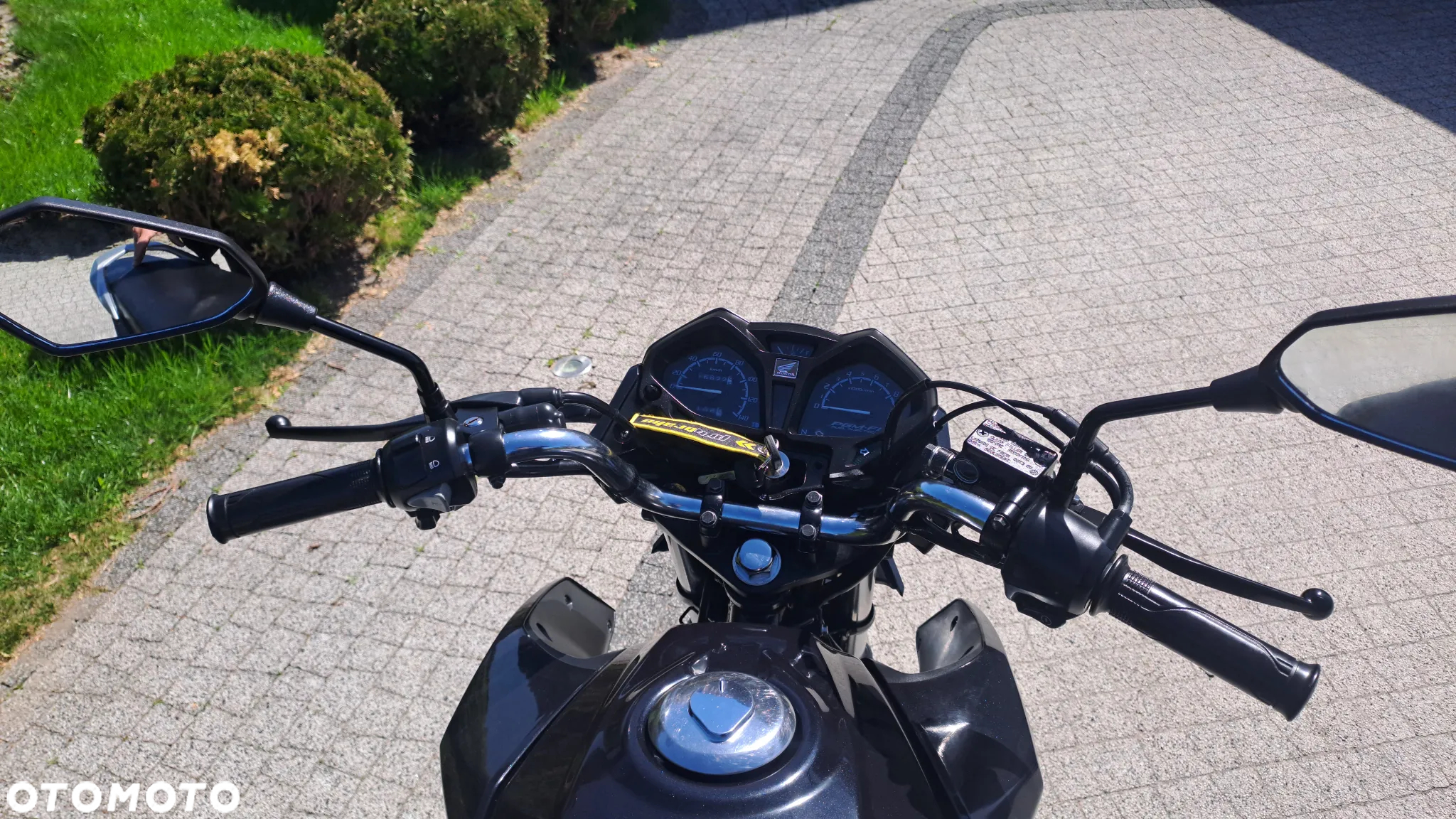 Honda CBF - 22