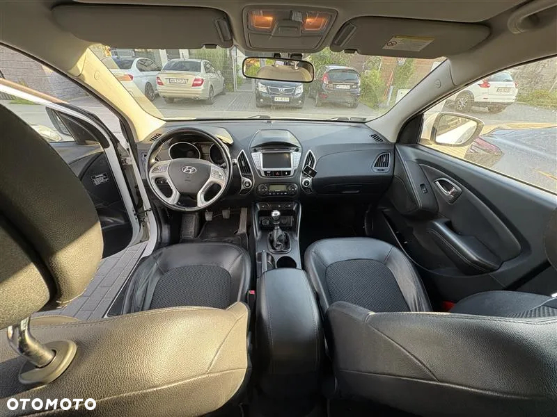 Hyundai ix35 1.7 CRDi Comfort 2WD - 12