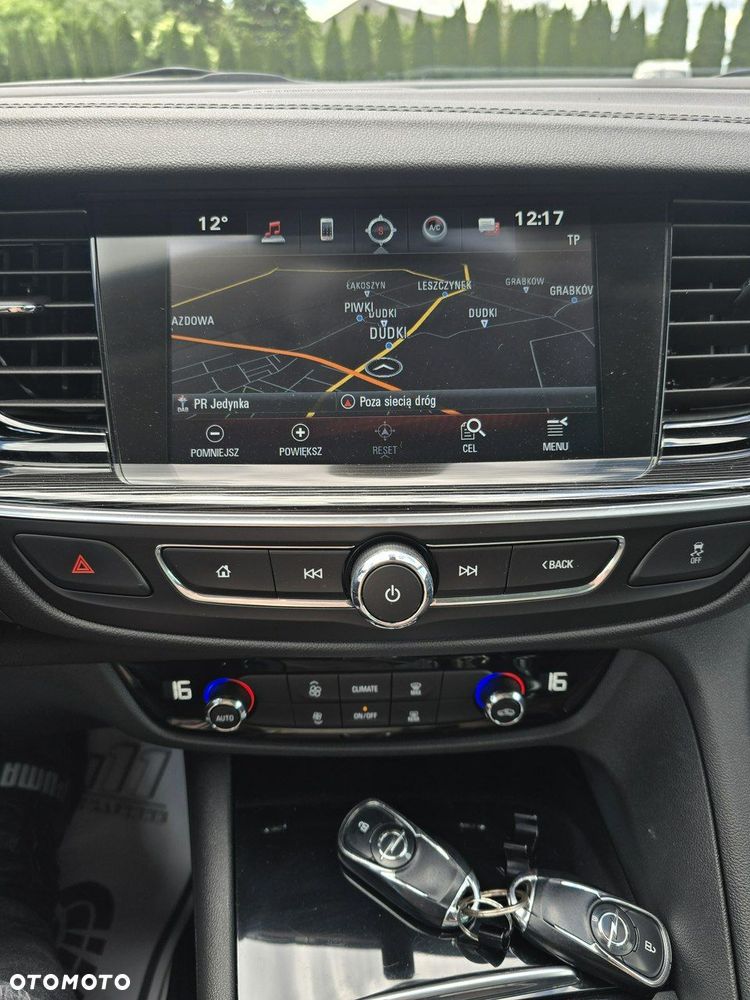 Opel Insignia - 28