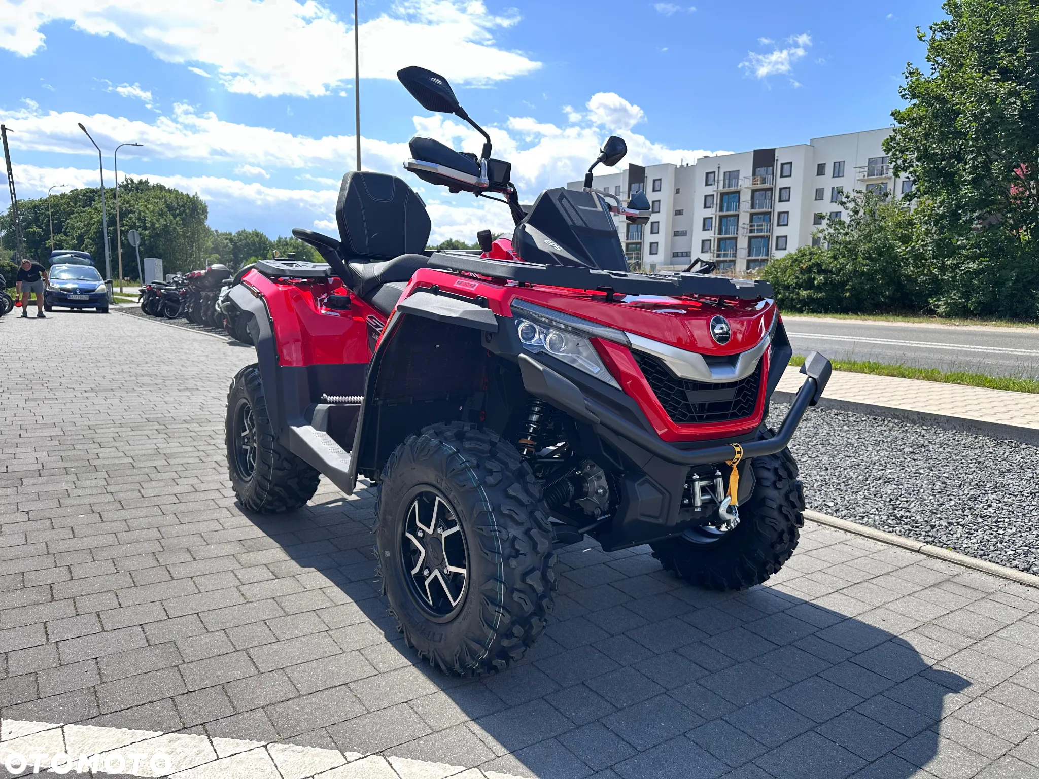 QJMOTOR SFA 600 - 18