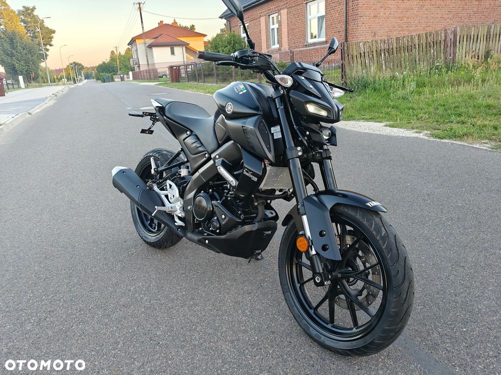 Yamaha MT - 9