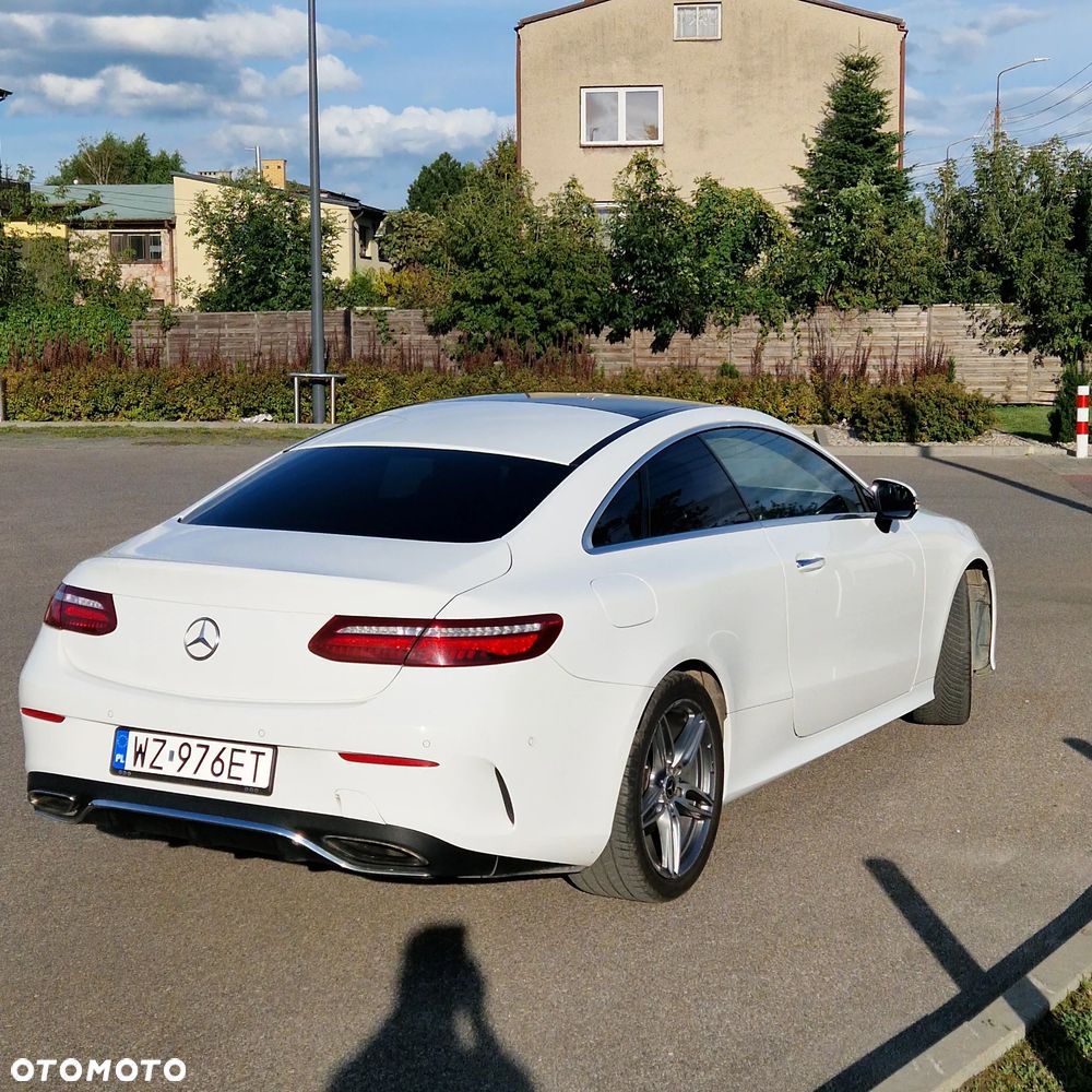Mercedes-Benz Klasa E - 16