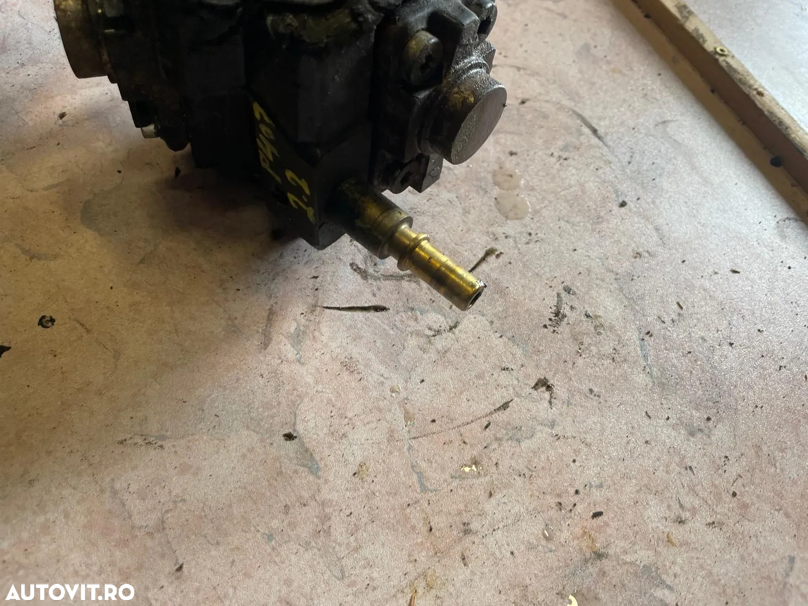 Pompa injectie + senzor Peugeot 407 2.2 hdi diesel Bosch 0445010139 9683268980 - 5