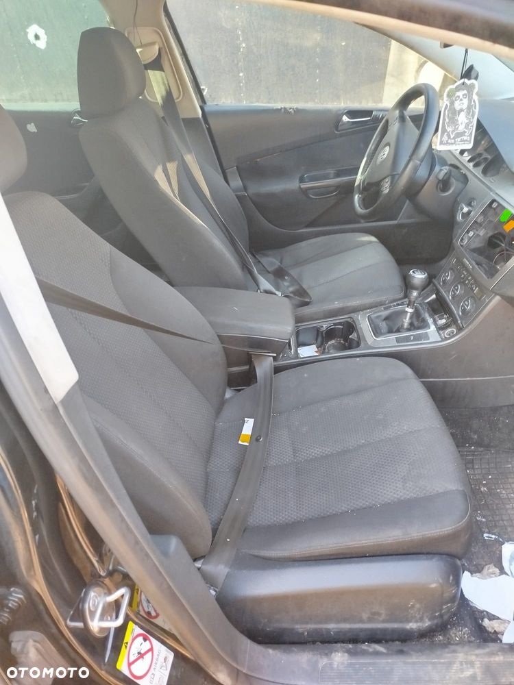Volkswagen Passat B6 na części - 4