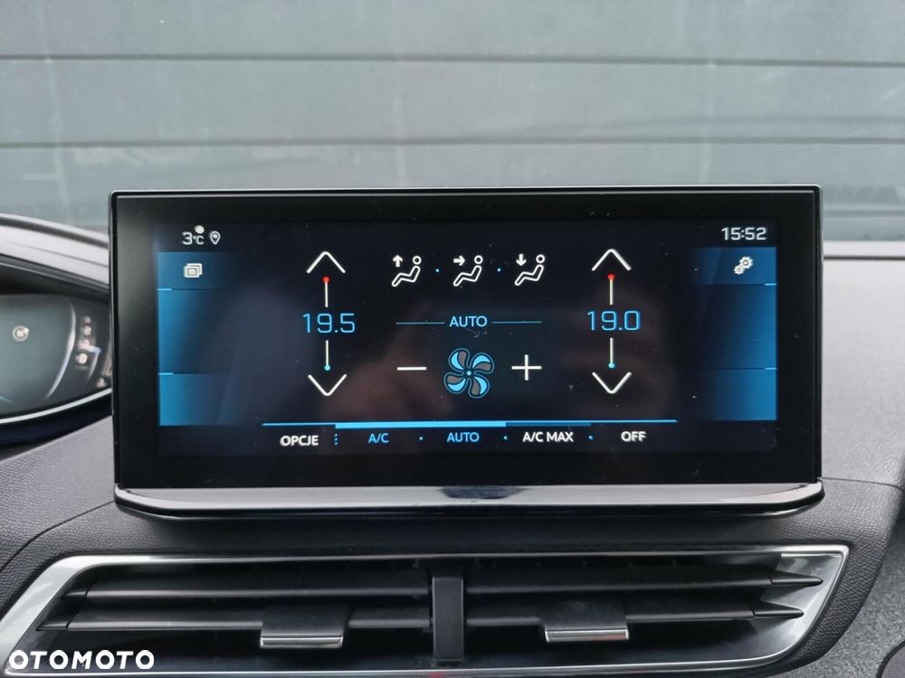 Peugeot 3008 1.2 PureTech Allure S&S - 34