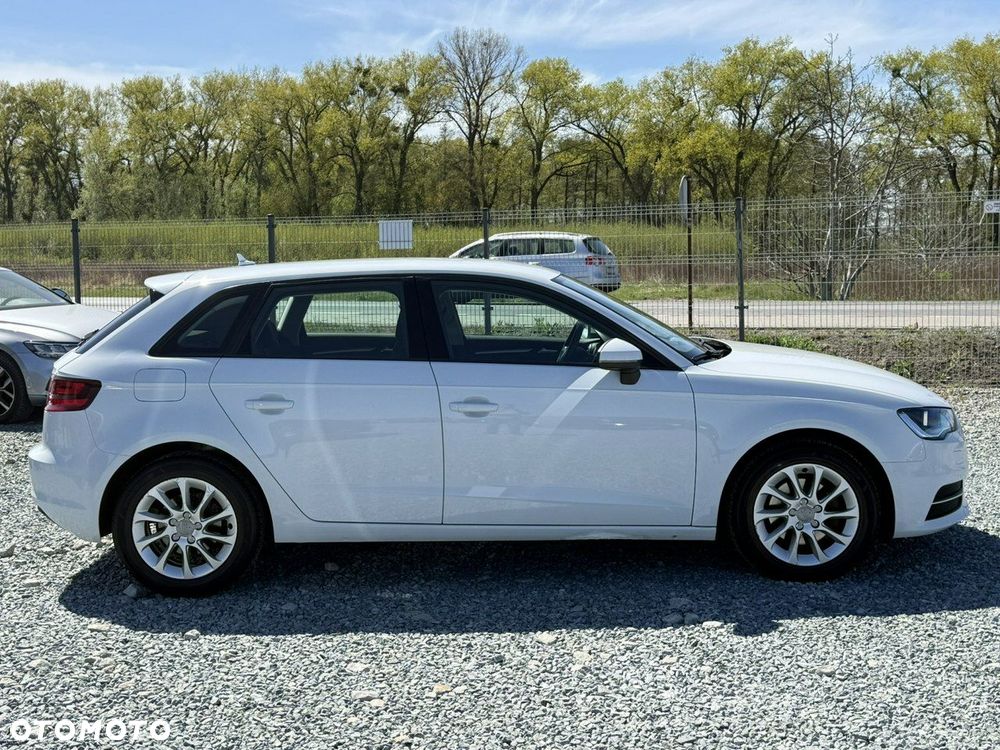 Audi A3 Sportback 1.2 TFSI Attraction - 10