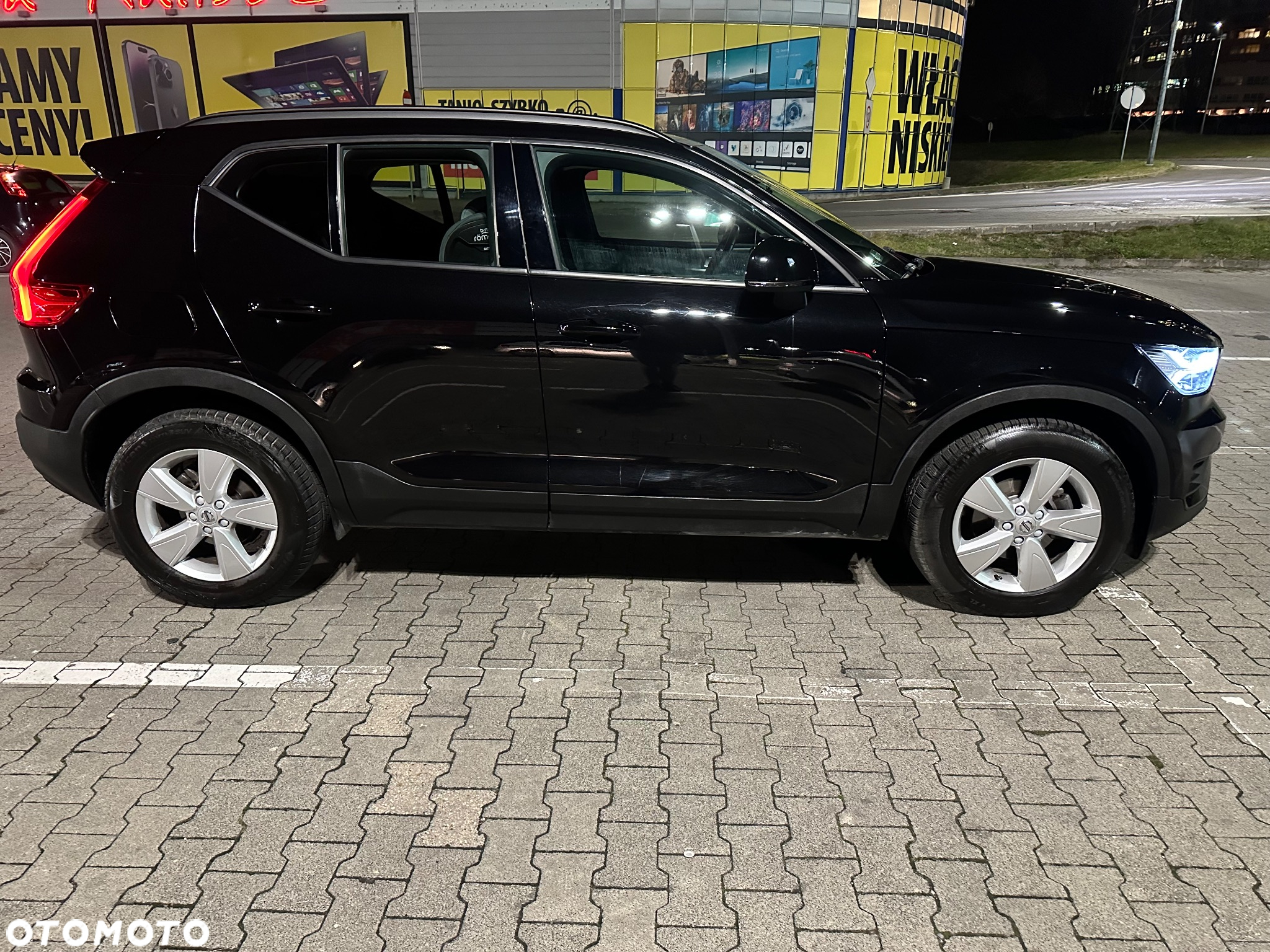 Volvo XC 40 T3 Momentum - 7