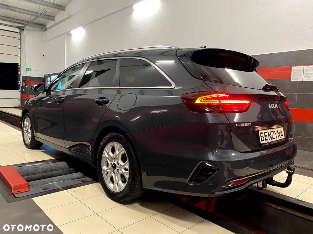 Kia Ceed 1.5 T-GDI Business Line - 10