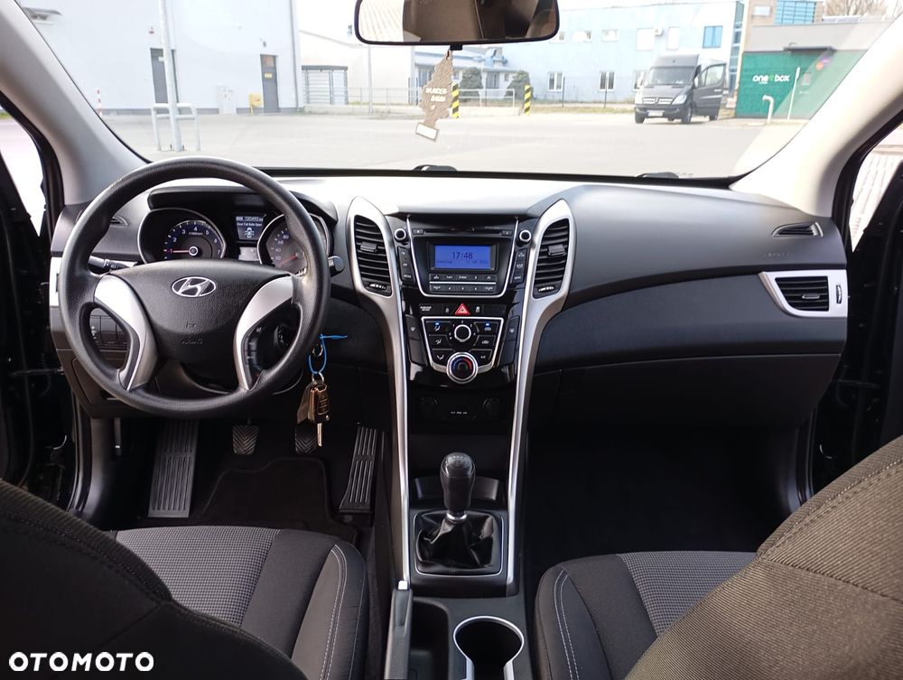 Hyundai i30 1.4 Premium - 11