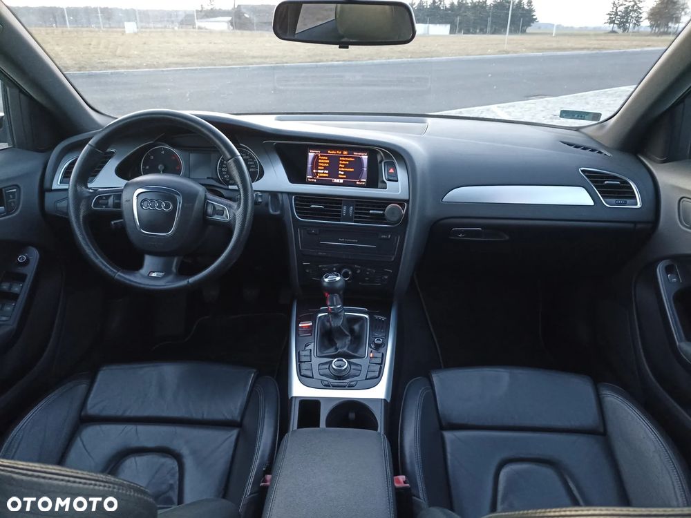 Audi A4 Avant 2.0 TDI - 20