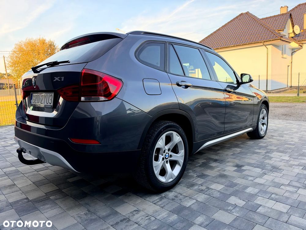 BMW X1 sDrive18d xLine - 4