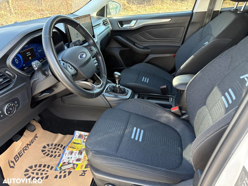 Ford Focus 1.0 EcoBoost ST-Line - 8