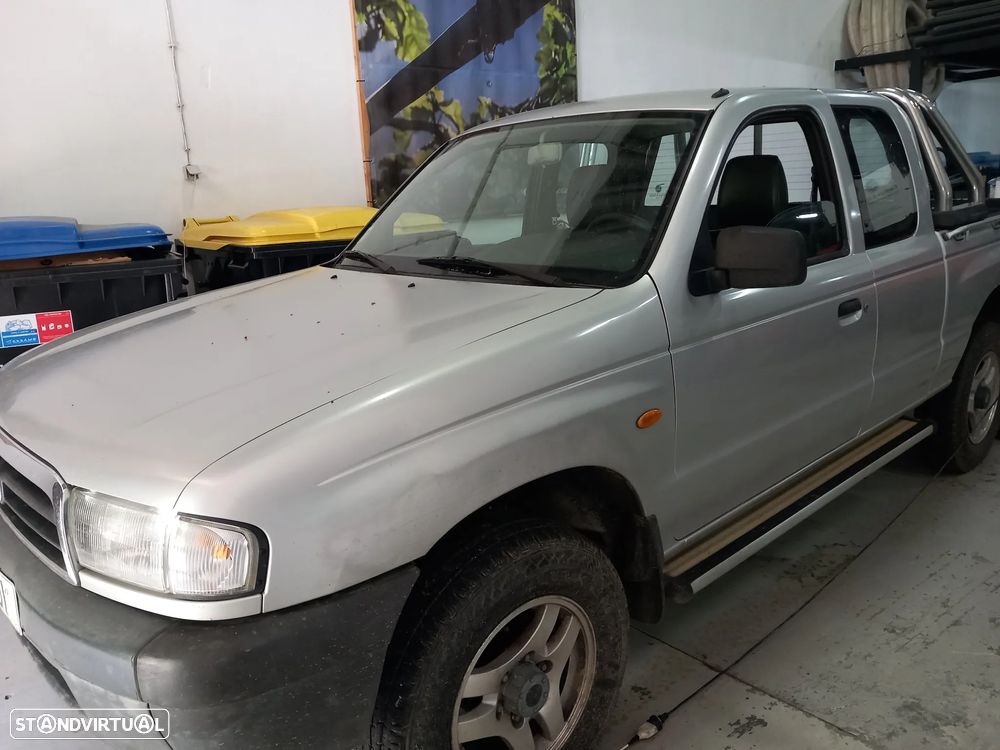 Mazda B 2500 2.5 TD Cab Longa - 3