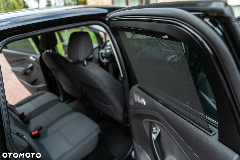 Ford C-MAX - 35