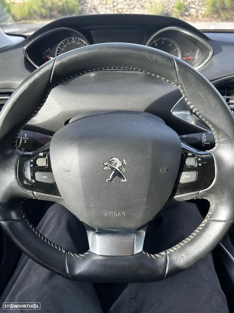 Peugeot 308 130 e-THP Stop & Start Allure - 13