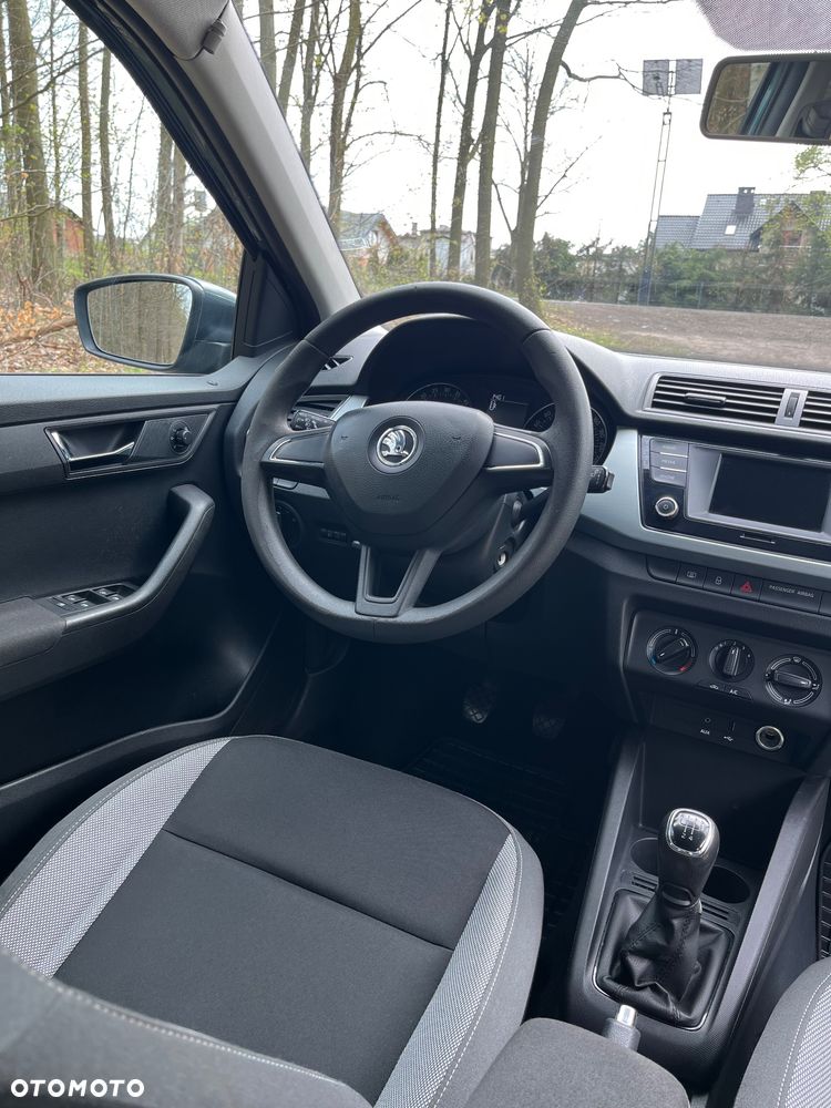Skoda Fabia - 15