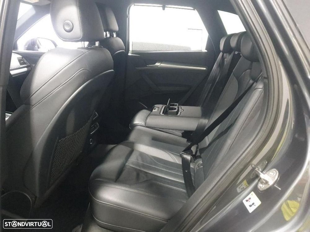 Audi Q5 2.0 TDI quattro S-line S-tronic - 4