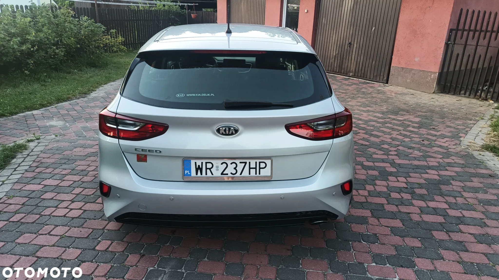 Kia Ceed 1.6 CRDi SCR M - 7