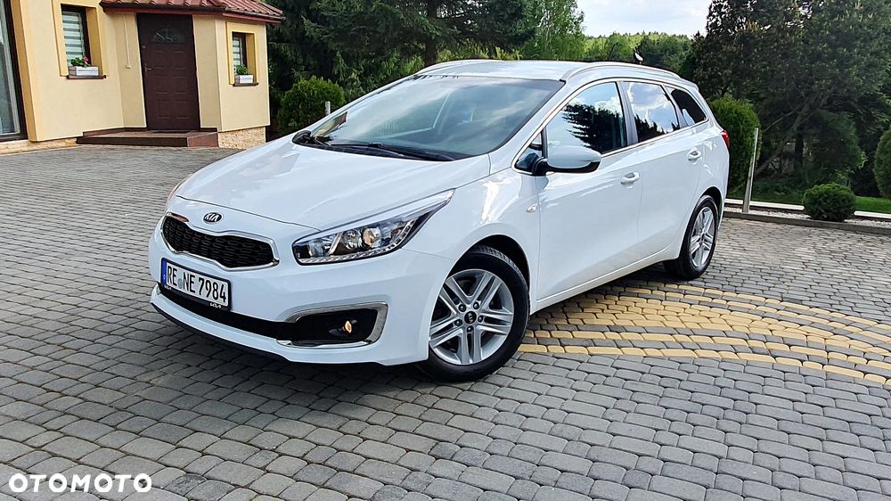 Kia Ceed 1.6 CRDi 136 ISG Platinum Edition - 2
