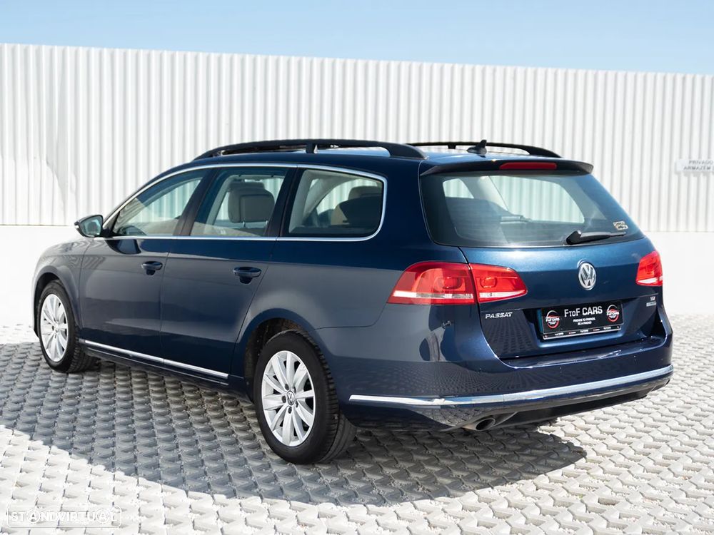 VW Passat 1.6 TDI Confortline BM - 9