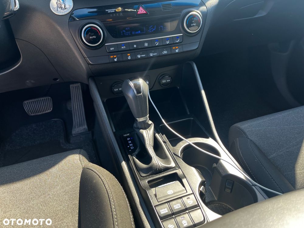 Hyundai Tucson 1.6 CRDi 48V Comfort 2WD DCT - 12