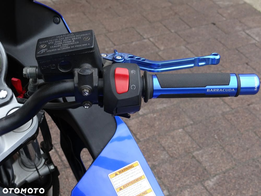 Suzuki GS - 9
