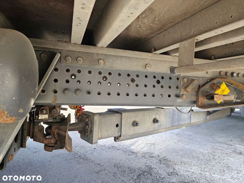 Mercedes-Benz ACTROS 2545 - 35